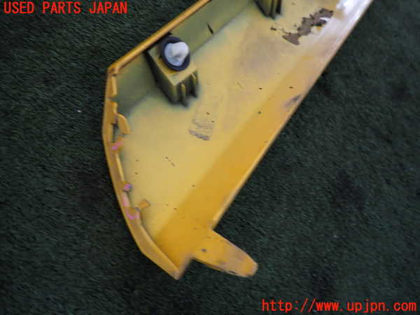 2UPJ-35211390]ルノー・メガーヌ R.S.(ルノー・スポール)(DZF4R)右サイドステップ 中古_m0004.jpg