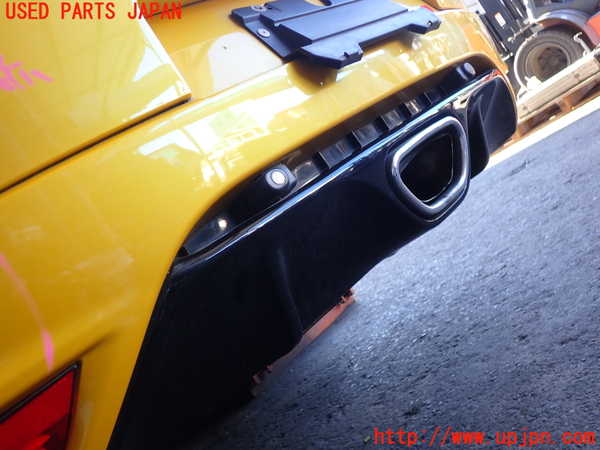2UPJ-35211610]ルノー・メガーヌ R.S.(ルノー・スポール)(DZF4R)リアバンパー 中古_m0004.jpg