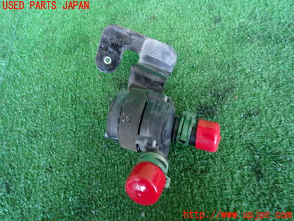 2UPJ-35212110]ルノー・メガーヌ R.S.(ルノー・スポール)(DZF4R)ウォーターポンプ 中古_m0002.jpg