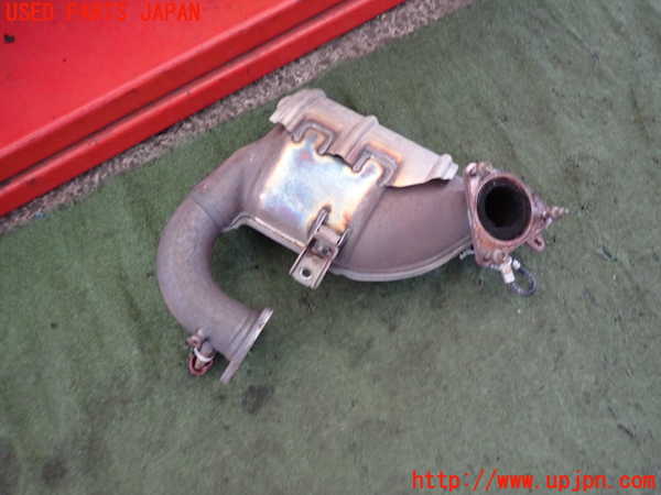 2UPJ-35212661]ルノー・メガーヌ R.S.(ルノー・スポール)(DZF4R)触媒1 中古_m0002.jpg