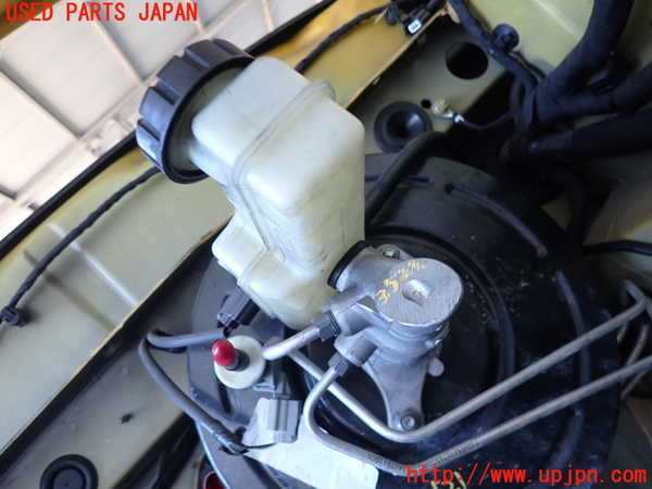 2UPJ-35214050]ルノー・メガーヌ R.S.(ルノー・スポール)(DZF4R)ブレーキマスターシリンダー 中古_m0002.jpg