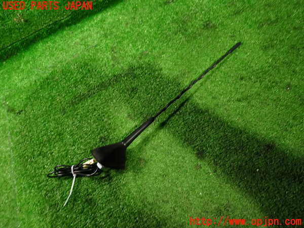 2UPJ-35216550]ルノー・メガーヌ R.S.(ルノー・スポール)(DZF4R)アンテナ 中古_m0001.jpg