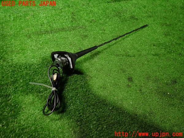 2UPJ-35216550]ルノー・メガーヌ R.S.(ルノー・スポール)(DZF4R)アンテナ 中古_m0002.jpg