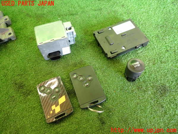 2UPJ-35216110]ルノー・メガーヌ R.S.(ルノー・スポール)(DZF4R)エンジンコンピューター 中古_m0003.jpg