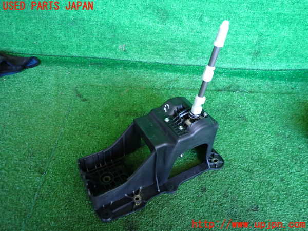 2UPJ-35217560]ルノー・メガーヌ R.S.(ルノー・スポール)(DZF4R)MTシフトレバー 中古_m0002.jpg