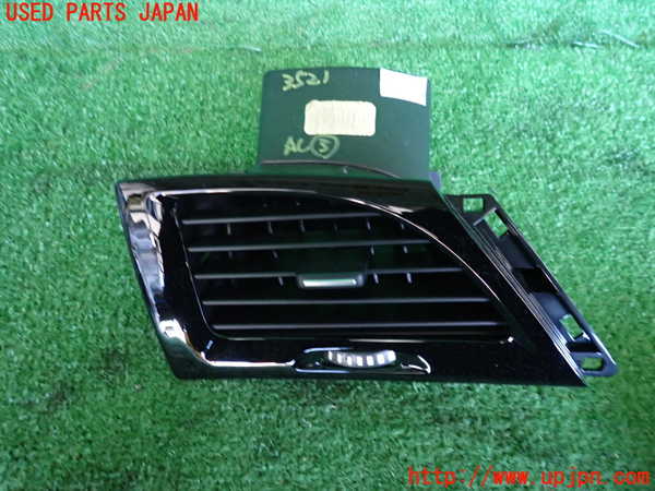 2UPJ-35217528]ルノー・メガーヌ R.S.(ルノー・スポール)(DZF4R)エアコン吹き出し口3 (左) 中古_m0001.jpg