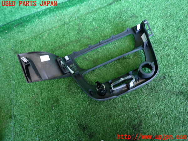 2UPJ-35217692]ルノー・メガーヌ R.S.(ルノー・スポール)(DZF4R)内装トリム類2 中古_m0002.jpg