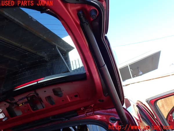 2UPJ-35221584]CX-5(KF2P)リアゲートダンパー 中古_m0001.jpg