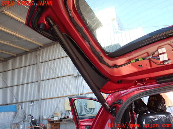 2UPJ-35221584]CX-5(KF2P)リアゲートダンパー 中古_m0002.jpg