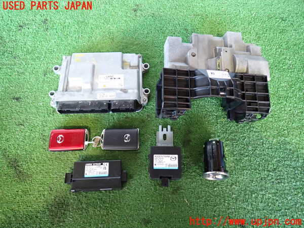 2UPJ-35226110]CX-5(KF2P)エンジンコンピューター 中古_m0001.jpg