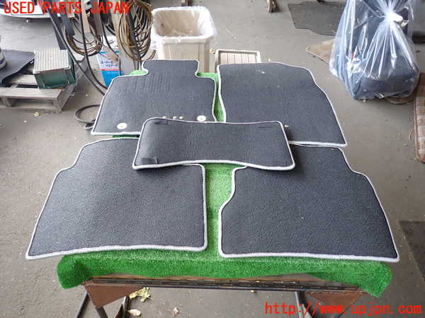 2UPJ-35227800]CX-5(KF2P)フロアマット 中古_m0004.jpg