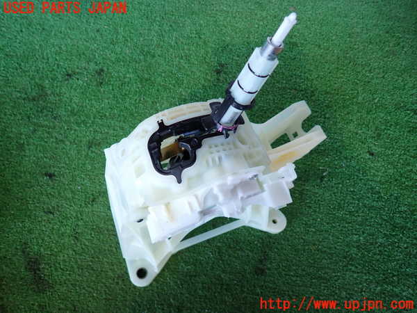 2UPJ-35227555]CX-5(KF2P)ATシフトレバー 中古_m0001.jpg