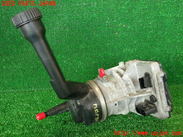 2UPJ-35234250]プジョー・RCZ(T7R5F02)パワステポンプ 中古_m0001.jpg