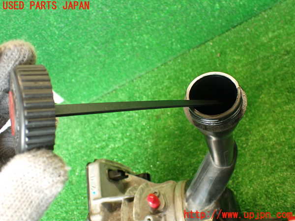 2UPJ-35234250]プジョー・RCZ(T7R5F02)パワステポンプ 中古_m0005.jpg