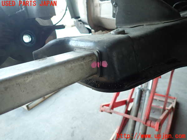 2UPJ-35235285]プジョー・RCZ(T7R5F02)フロントメンバー 中古_m0002.jpg