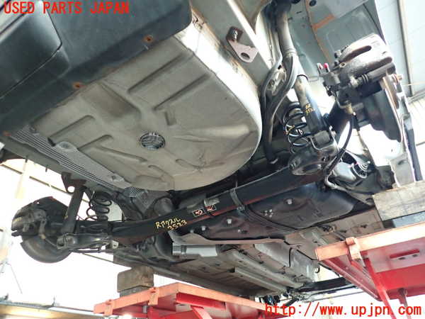 2UPJ-35235380]プジョー・RCZ(T7R5F02)リアアクスルビーム 中古_m0001.jpg