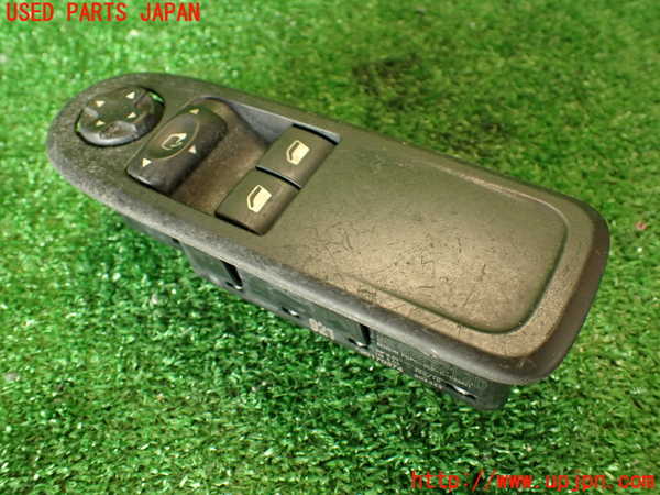 2UPJ-35236240]プジョー・RCZ(T7R5F02)右パワーウィンドウスイッチ 中古_m0001.jpg