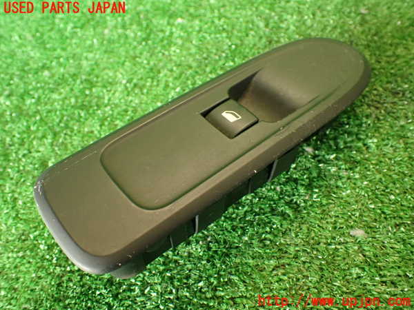 2UPJ-35236245]プジョー・RCZ(T7R5F02)左パワーウィンドウスイッチ 中古_m0001.jpg