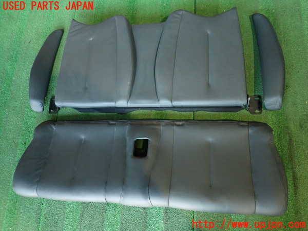 2UPJ-35237385]プジョー・RCZ(T7R5F02)リアシート 中古_m0001.jpg