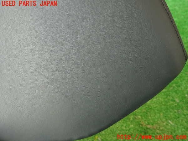 2UPJ-35237150]プジョー・RCZ(T7R5F02)右2列目ヘッドレスト 中古_m0003.jpg