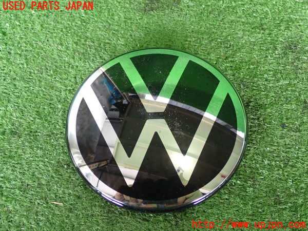 2UPJ-35241631]VW・T-Cross(ティークロス)(C1DKR)エンブレム1 中古_m0001.jpg