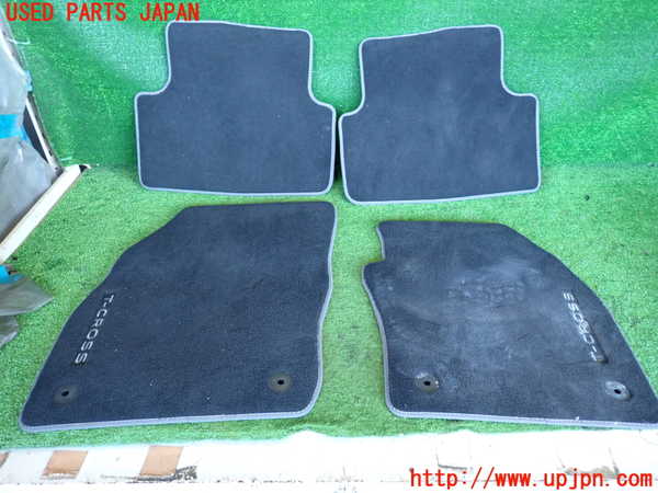 2UPJ-35247800]VW・T-Cross(ティークロス)(C1DKR)フロアマット 中古_m0001.jpg