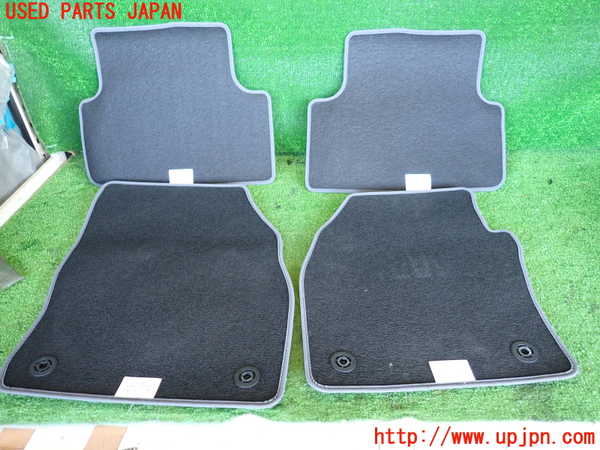 2UPJ-35247800]VW・T-Cross(ティークロス)(C1DKR)フロアマット 中古_m0004.jpg