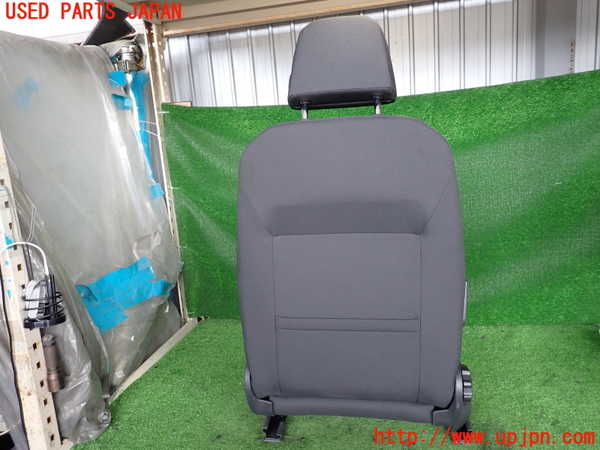 2UPJ-35247035]VW・T-Cross(ティークロス)(C1DKR)運転席シート 中古_m0004.jpg