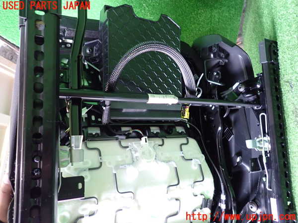 2UPJ-35247065]VW・T-Cross(ティークロス)(C1DKR)助手席シート 中古_m0005.jpg