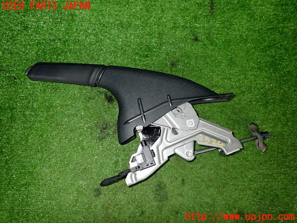 2UPJ-35247550]VW・T-Cross(ティークロス)(C1DKR)サイドブレーキレバー 中古_m0001.jpg