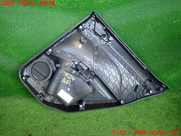 2UPJ-35241324]VW・T-Cross(ティークロス)(C1DKR)左後ドア内張り 中古_m0002.jpg