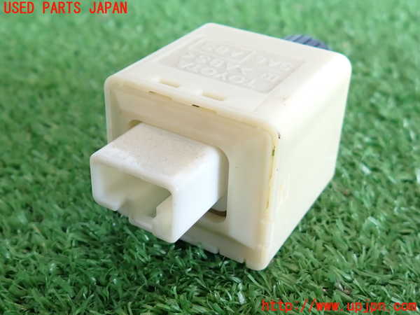 2UPJ-35256307]アルテッツァ(SXE10)スイッチ2 (メーター照度) 中古_m0002.jpg