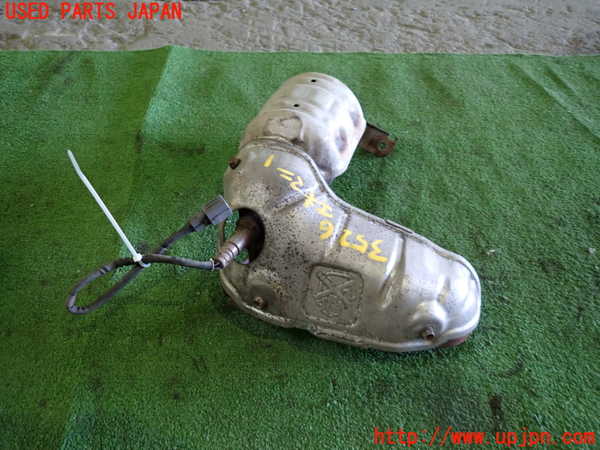 1UPJ-35262041]レクサス・RX450h(GYL16W)エキマニ1 触媒 マニバーター 中古_m0002.jpg