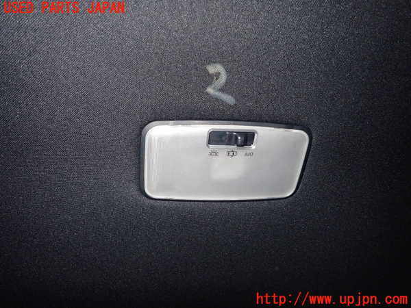 1UPJ-35276412]ハリアー ハイブリッド(AVU65W)ルームランプ2 (2列目真中) 中古_m0001.jpg