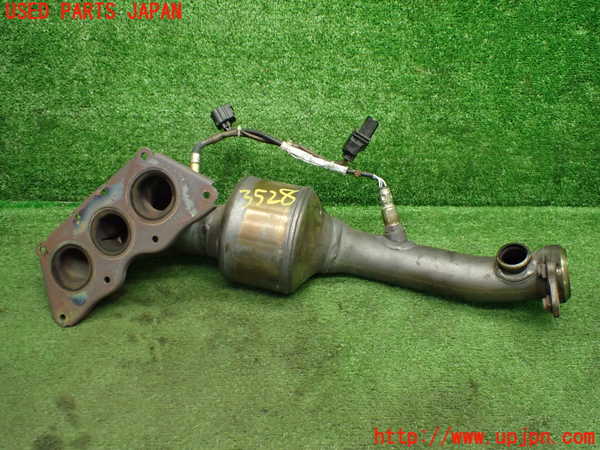 1UPJ-35282041]ベンツ E300(212055C)(212)エキマニ1 触媒 マニバーター 中古_m0002.jpg