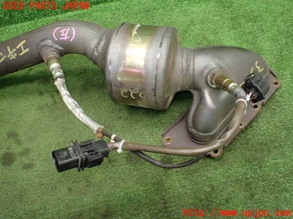 1UPJ-35282042]ベンツ E300(212055C)(212)エキマニ2 触媒 マニバーター 中古_m0003.jpg