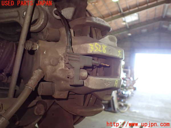 1UPJ-35284090]ベンツ E300(212055C)(212)右リアキャリパー 中古_m0002.jpg