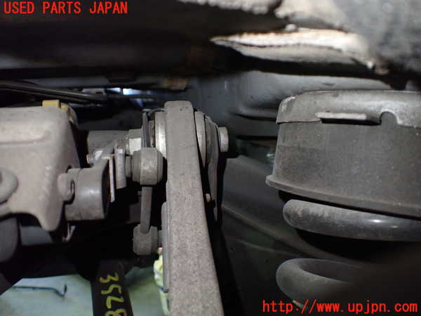 1UPJ-35285157]ベンツ E300(212055C)(212)左リアアッパーアーム2 中古_m0002.jpg