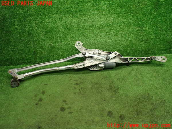 1UPJ-35286770]ベンツ E300(212055C)(212)フロントワイパーモーター 中古_m0002.jpg