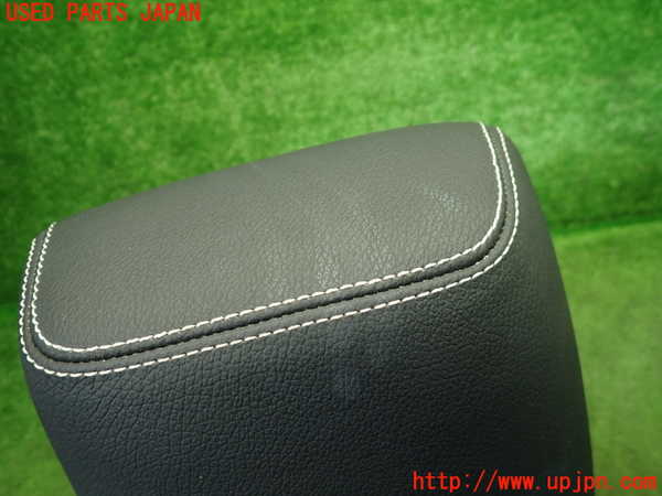 1UPJ-35287180]ベンツ E300(212055C)(212)左2列目ヘッドレスト 中古_m0005.jpg