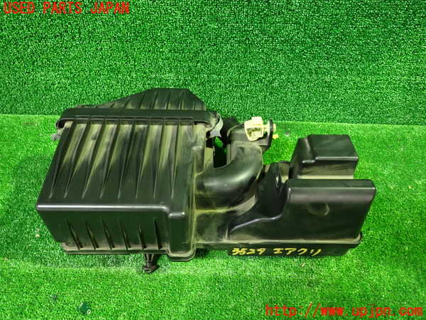 1UPJ-35292560]セレナ e-POWER(HC27)エアクリーナーボックス 中古_m0001.jpg