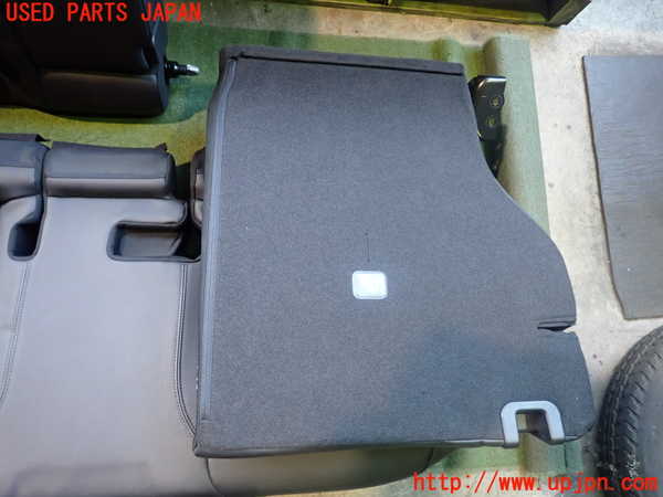 2UPJ-35317385]ノート オーラ(AURA)(FE13)リアシート 中古_m0004.jpg