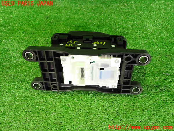2UPJ-35317555]ノート オーラ(AURA)(FE13)ATシフトレバー 中古_m0003.jpg