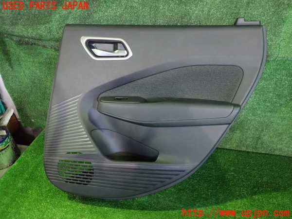 2UPJ-35311294]ノート オーラ(AURA)(FE13)右後ドア内張り 中古_m0001.jpg