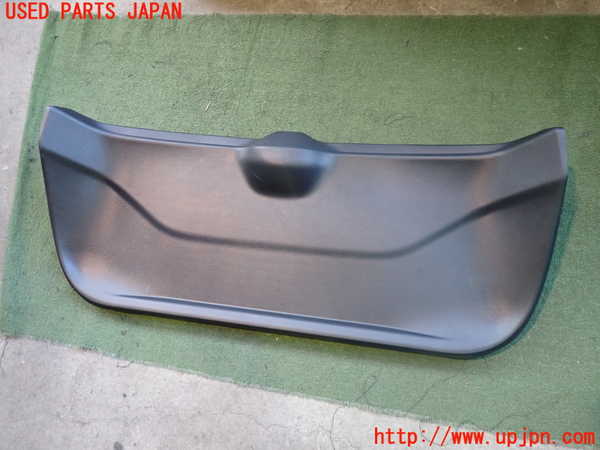 2UPJ-35311578]ノート オーラ(AURA)(FE13)バックドア内張り 中古_m0001.jpg
