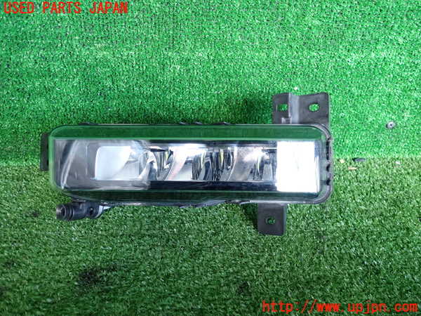 5UPJ-35321182]BMW 118d(7M20)(F40)左フォグ  中古_m0001.jpg