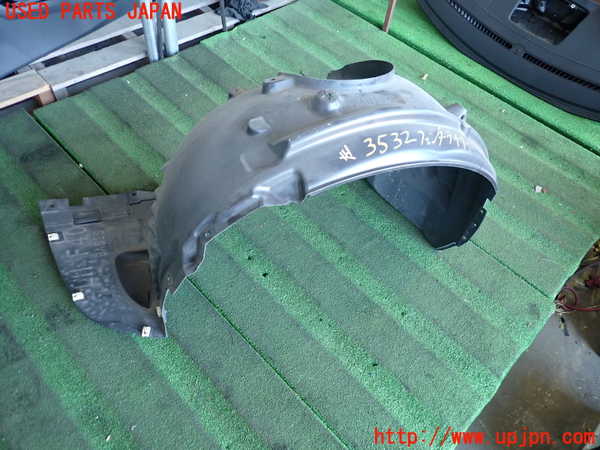 2UPJ-35321092]BMW 118d(7M20)(F40)左前フェンダーライナー  中古_m0001.jpg