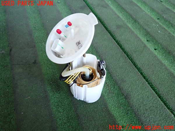 5UPJ-35322510]BMW 118d(7M20)(F40)燃料ポンプ  中古_m0001.jpg