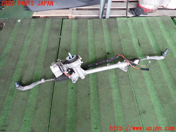 2UPJ-35324235]BMW 118d(7M20)(F40)パワステギアボックス 中古_m0001.jpg