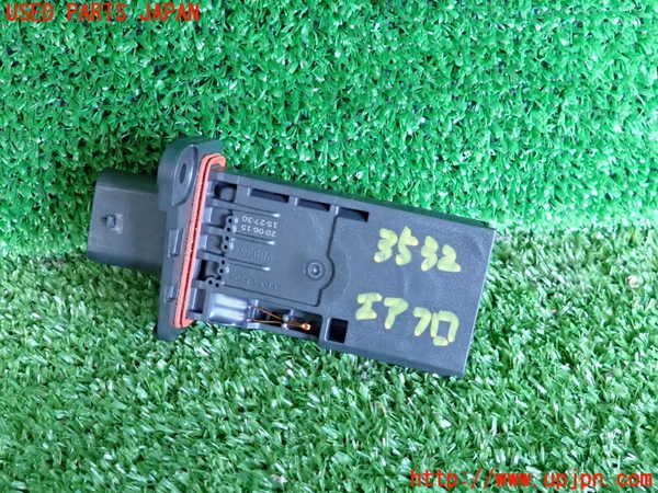 2UPJ-35326320]BMW 118d(7M20)(F40)エアフロメーター (エアマスセンサー) 中古_m0001.jpg